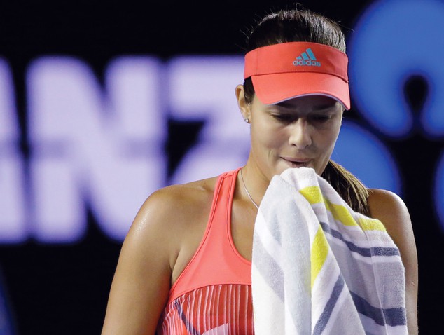 Australian Open 2016 (Ngày 6): Muguruza và Ivanovic dừng bước