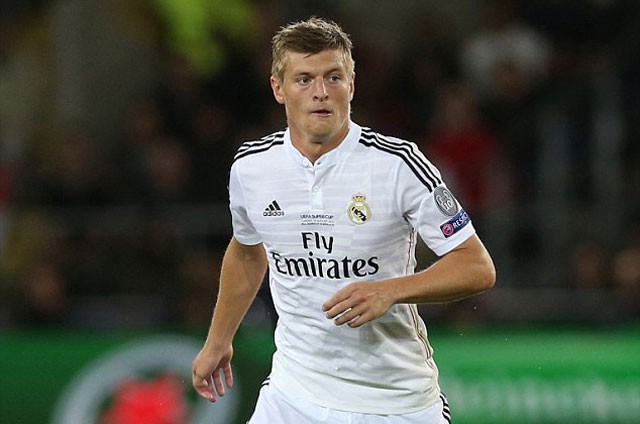 Bản tin thể thao chiều 17/01: Real sẵn sàng bán Toni Kroos cho Man Utd