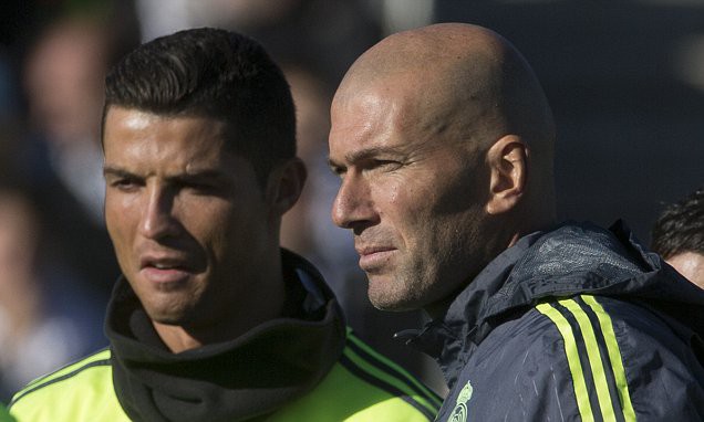 Bản tin thể thao tối 5/1: Zidane gây sốt trong ngày đầu lên chức