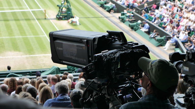Các cảnh "hot" tại Wimbledon được quay phát như thế nào?