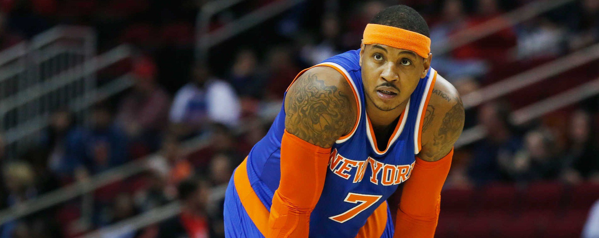 Dạo quanh NBA ngày 08/01: Carmelo Anthony đang nén đau ra sân
