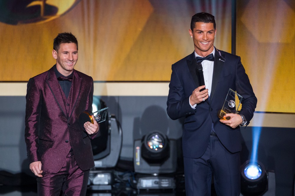 Cristiano Ronaldo: “Tôi xuất sắc, nhưng Messi sẽ đoạt Quả bóng vàng”