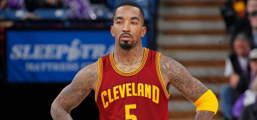 Dạo quanh NBA ngày 28/11: J.R. Smith với game kém nhất sự nghiệp