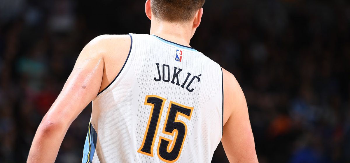 Denver Nuggets và San Antonio Spurs cùng lập kỷ lục