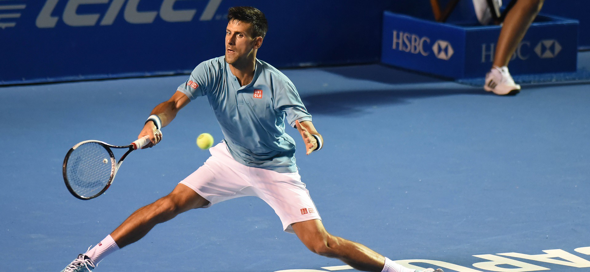 Djokovic đánh bại Del Potro ở trận đấu kéo dài tới 1 giờ sáng