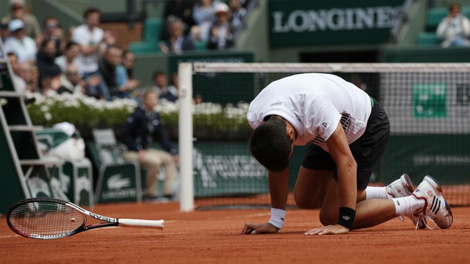 Roland Garros: Djokovic thua sốc trước Thiem do… chế độ ăn uống?