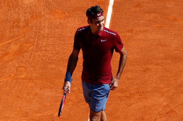 Federer lại bất ngờ rút lui khỏi Madrid Open vì chấn thương