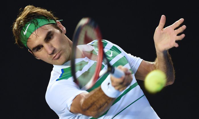 Federer hoãn ngày trở lại