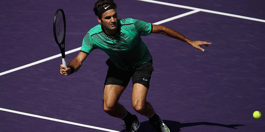 Federer thoát hiểm trước Berdych ở tứ kết Miami Open