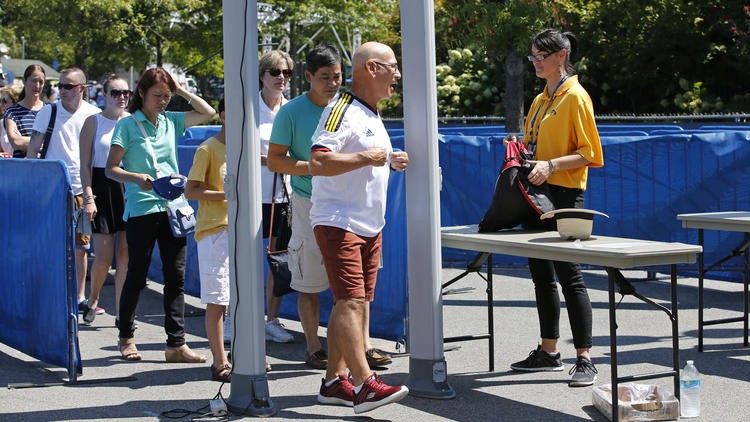 Bé gái suýt bị bắt cóc, an ninh tại US Open càng siết chặt
