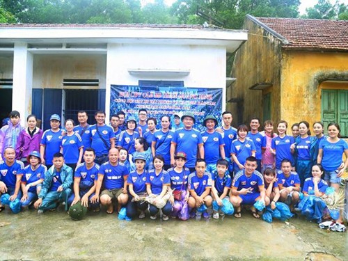 Cúp Chiến thắng 2015 Hội CĐV Than Quảng Ninh chung tay vì cộng đồng
