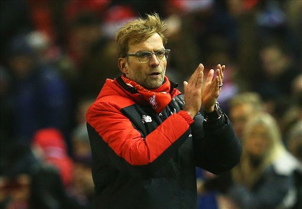 Vừa tới Anh, Klopp đã nhiễm "tính xấu" của Mourinho và Wenger