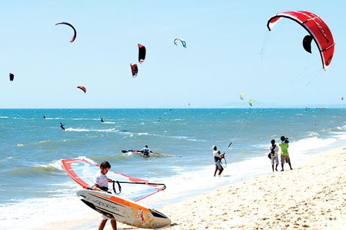 Lướt ván diều ở Ninh Chữ