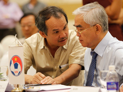 Café 24h: May mà ông không làm bóng đá