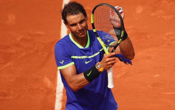 Nadal tiến băng băng ở Roland Garros dù lười... nghỉ ngơi