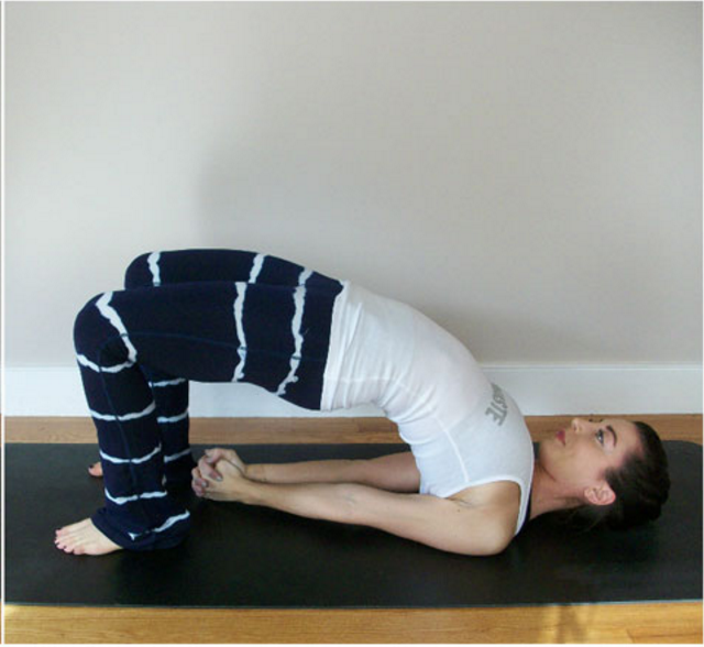 Những động tác yoga đẩy lùi bệnh cúm