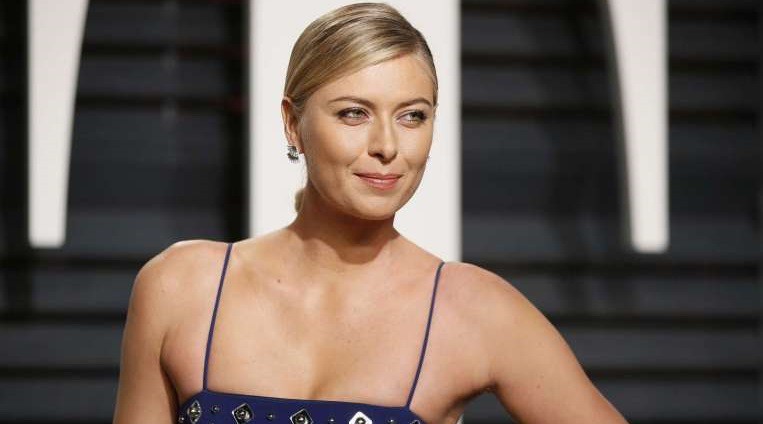 Sharapova trở lại trong những tiếng xầm xì