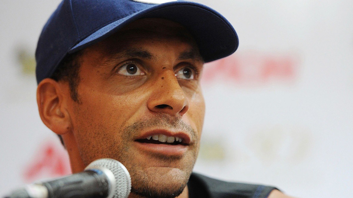 Rio Ferdinand thúc ép M.U mời Pep Guardiola