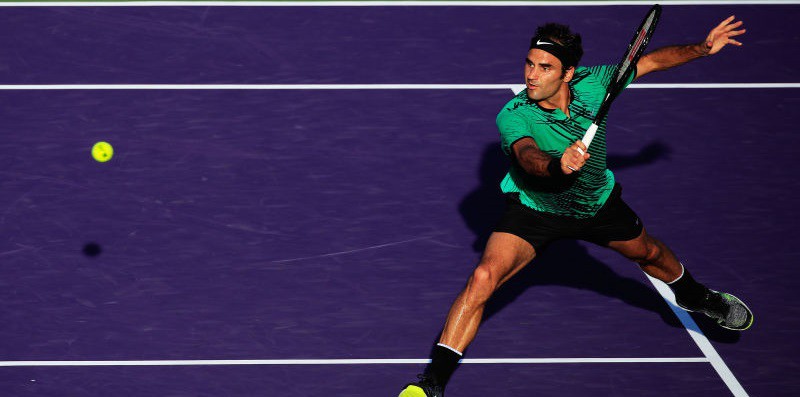 Roger Federer hồi sinh nhờ biến điểm yếu nhất thành vũ khí