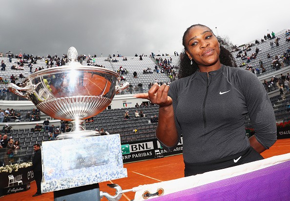 Serena Williams chấm dứt 9 tháng không danh hiệu
