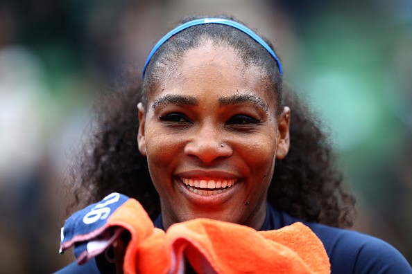 Serena và Muguruza lọt vào chung kết Roland Garros