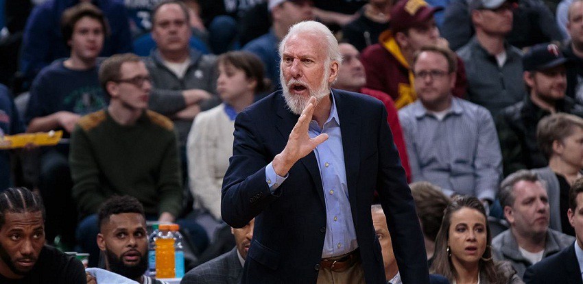 Spurs thua trận: Sai lầm cá nhân hay bài học từ Popovich?