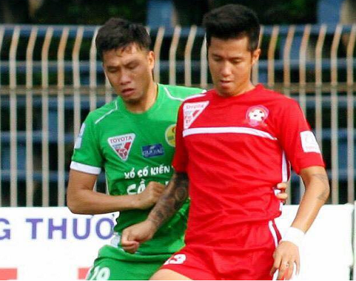 Sỹ Mạnh giải nghệ, làm phó tướng trẻ nhất V.League