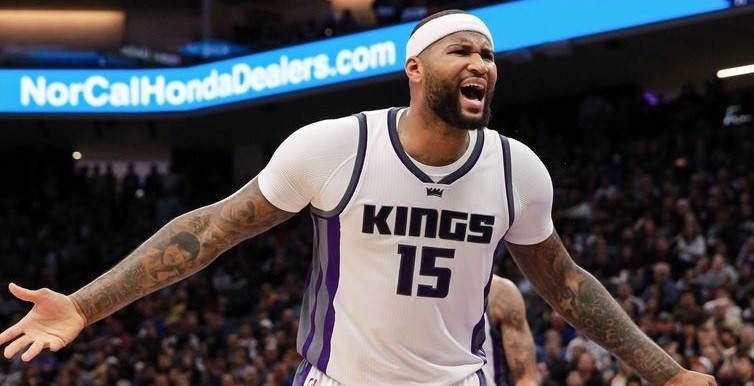 Tương lai mờ mịt của Sacramento Kings khi bán DeMarcus Cousins