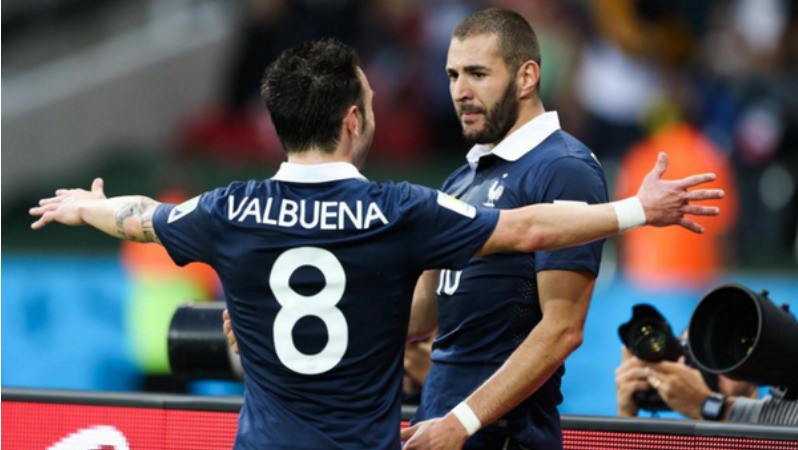 Valbuena bảo vệ Benzema vụ clip "nóng"