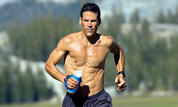VĐV ultramarathon Dean Karnazes: 43 tuổi, chạy 550km không nghỉ