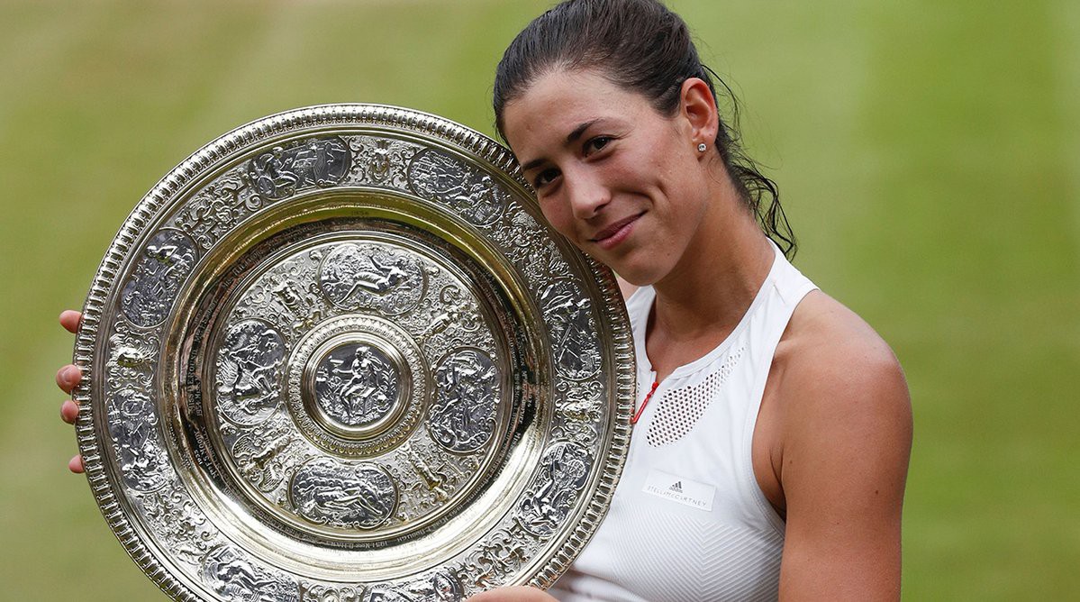 Venus Williams vỡ trận, thất bại trước Muguruza ở CK Wimbledon
