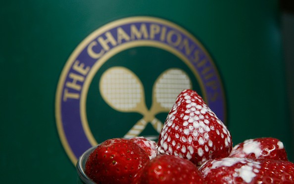 Khám phá "đặc sản" của Wimbledon ngoài banh nỉ và mặt cỏ