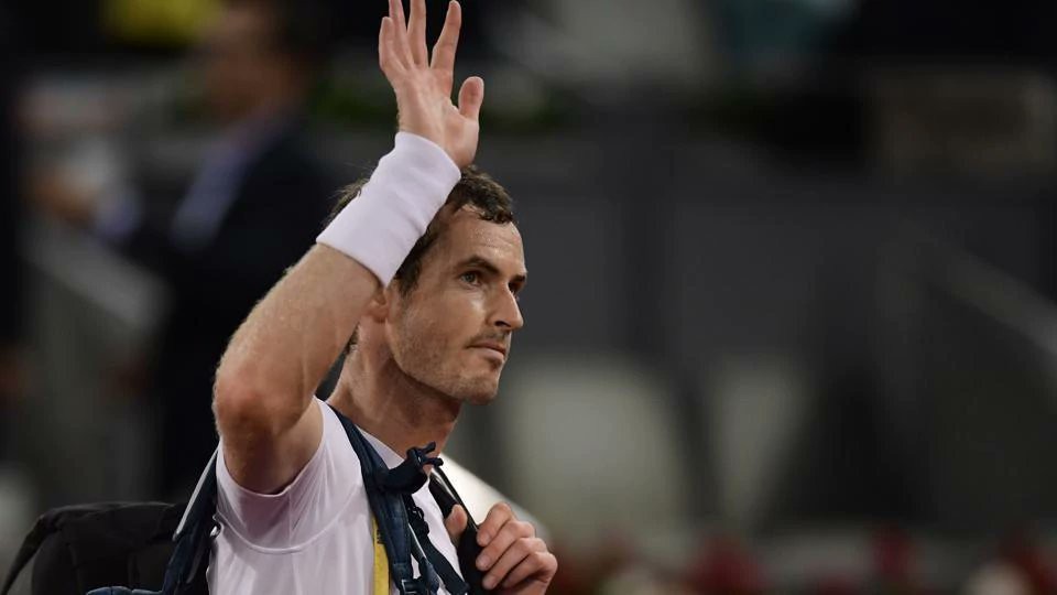 Tay vợt đang gặp may đánh bay Andy Murray ở vòng 3 Madrid Open