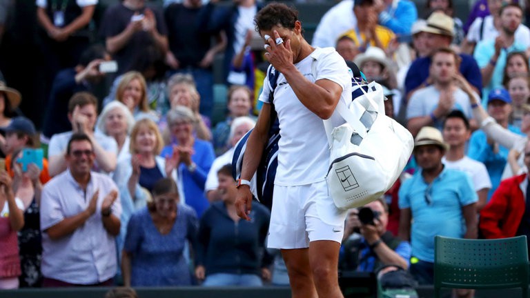 Wimbledon ngày 7: Nadal gục ngã sau trận "marathon" gần 5 giờ
