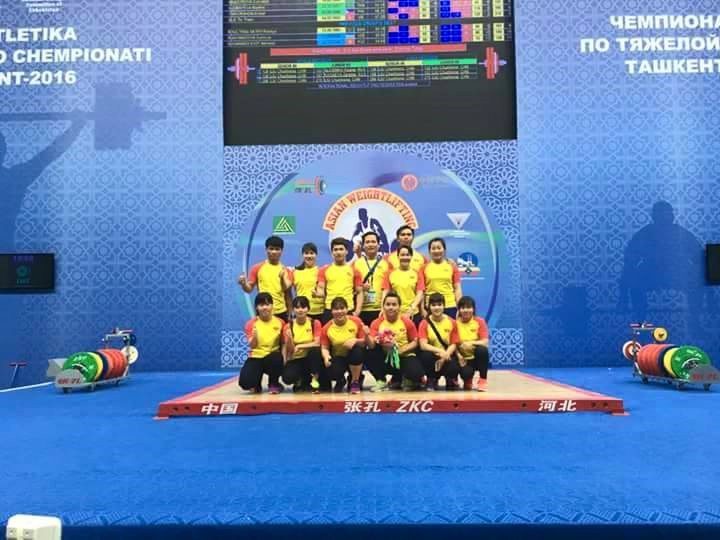Cử tạ nữ giành tấm vé Olympic thứ 16 cho Việt Nam