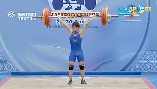 Giải VĐ Cử tạ châu Á: Trịnh Văn Vinh xuất sắc giành vàng!