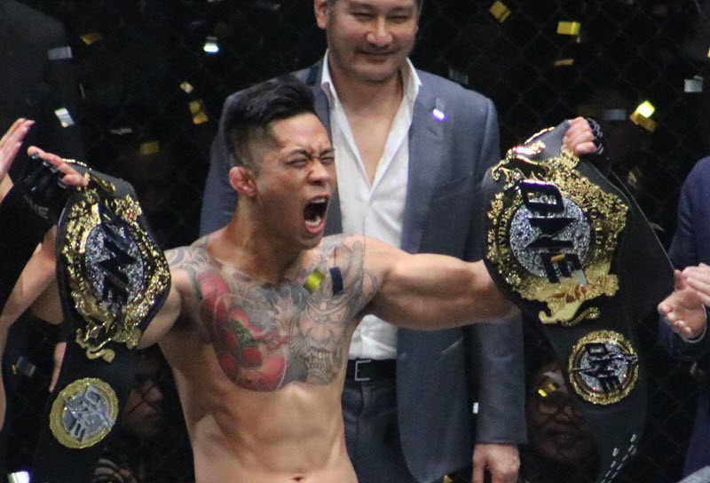 Martin Nguyễn trở thành nhà vô địch hai hạng cân đầu tiên của ONE