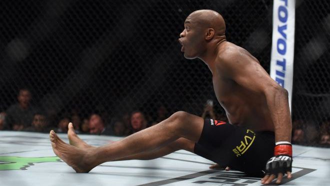 Anderson Silva chào đón Nick Diaz chứ không phải Luke Rockhold