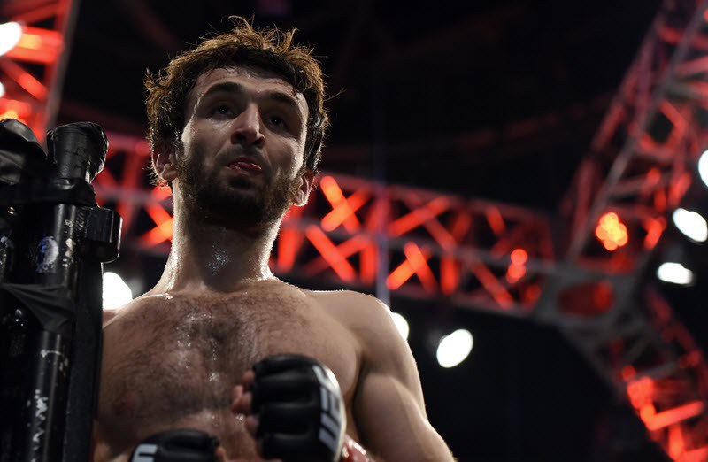 Bản tin MMA 9/4: Zabit đánh bại Kyle Bochniak với cánh tay gãy