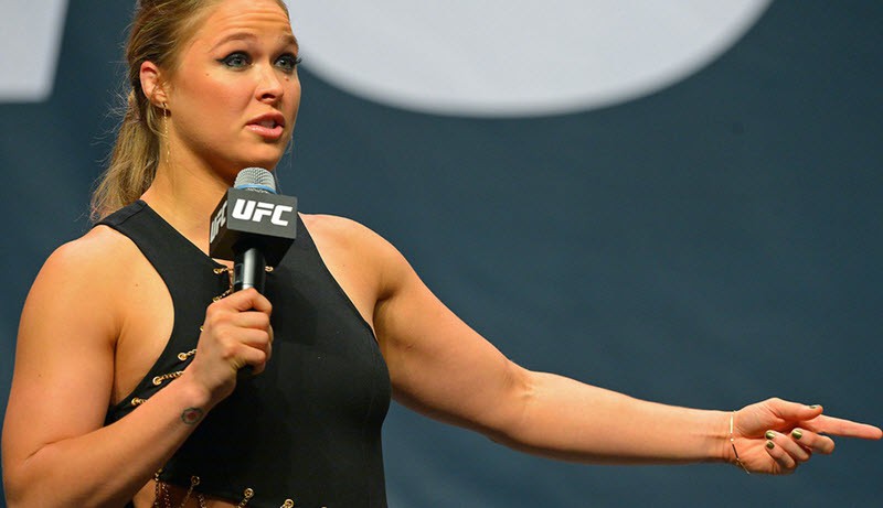 Bản tin MMA 29/10: Rousey chưa rời MMA nhưng sẽ có vai trò khác