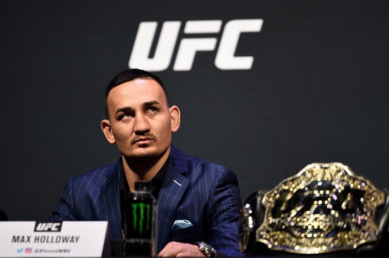 Bản tin MMA 5/2: Holloway chấn thương, trận đấu với Edgar bị hủy