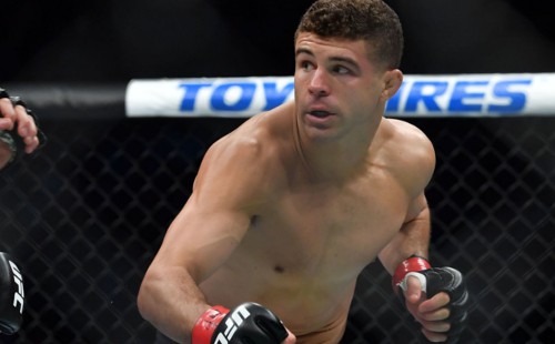Bản tin MMA 7/4: Iaquinta có thể trở thành nhà vô địch nếu thắng