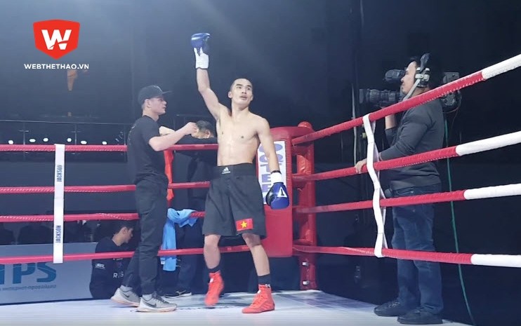"Thay mặt" U23 Việt Nam, Nguyễn Ngọc Hải hạ knock-out võ sĩ Uzbekistan