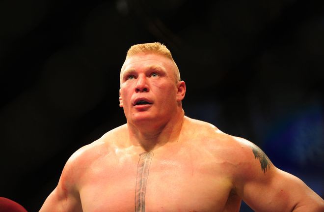 Brock Lesnar đã chuẩn bị cho sự trở lại UFC từ tháng 4