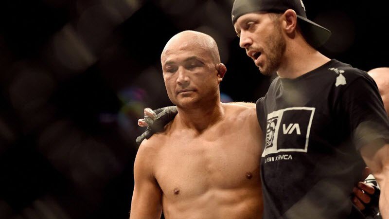 Các Huấn luyện viên MMA nuối tiếc gì khi dạy dỗ học trò?