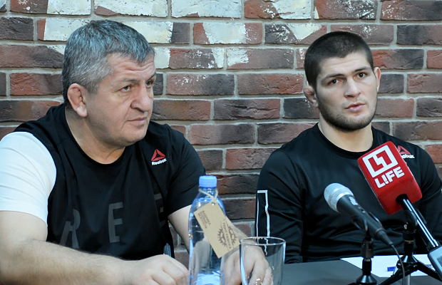 Cha Khabib cho rằng con trai sẽ nghỉ MMA trong thời gian rất gần