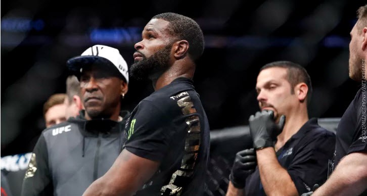 Chiến thắng của Woodley tại UFC 209: Đáng nhớ và đáng chán