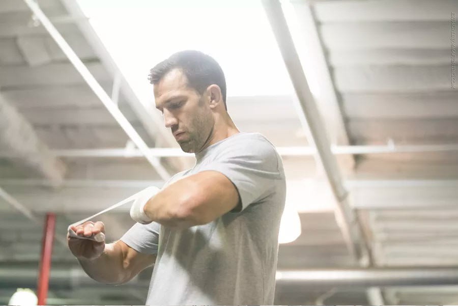 Chùm ảnh: Các võ sĩ tại buổi Open Workout Gym trước UFC 199