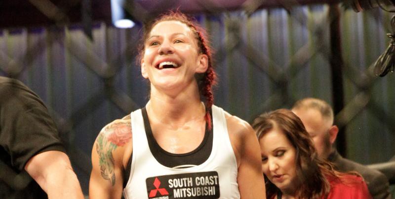 Cris 'Cyborg' sẽ "chuyển nghề" sang đấu quyền Anh?