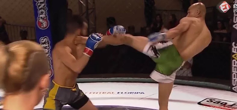 Cựu võ sĩ của TUF bị knockout chỉ sau 7 giây thi đấu